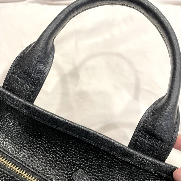 LIKE NEW MARC JACOBS The Leather Small Tote Bag in Black Leather - Picture 9 of 12